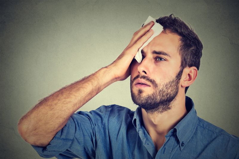 COVID19 Wat bij symptomen na vaccinatie? Quarantaine voor