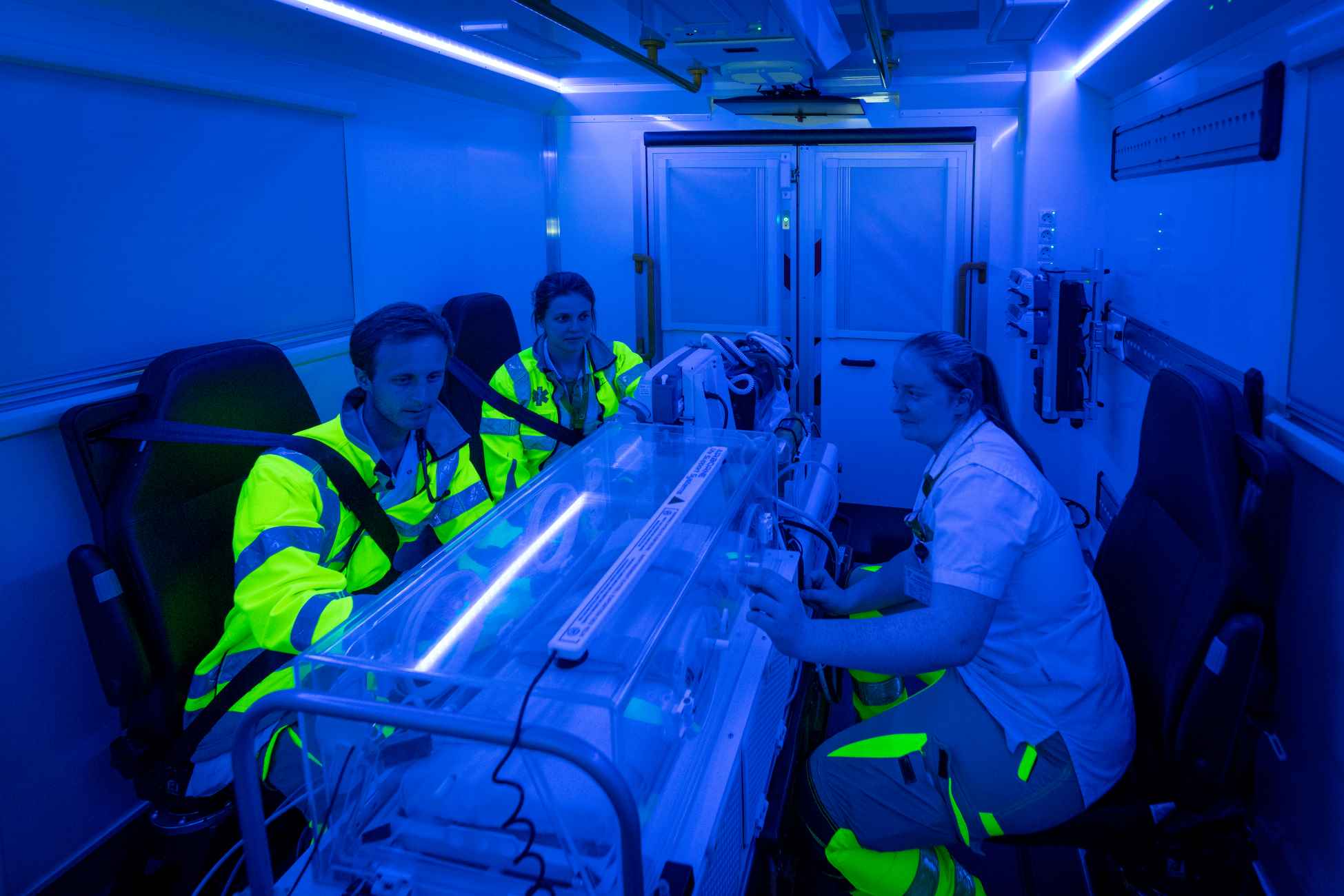 L'ambulance en mode "néonat". By ThierryGeenen.