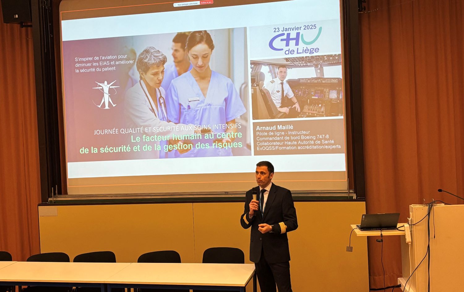 Arnaud Maillé, commandant de bord d'un Boeing 747 et instructeur pour les compétences « non-techniques » ainsi que collaborateur auprès de la Haute Autorité de Santé (HAS), en France. © O.D.