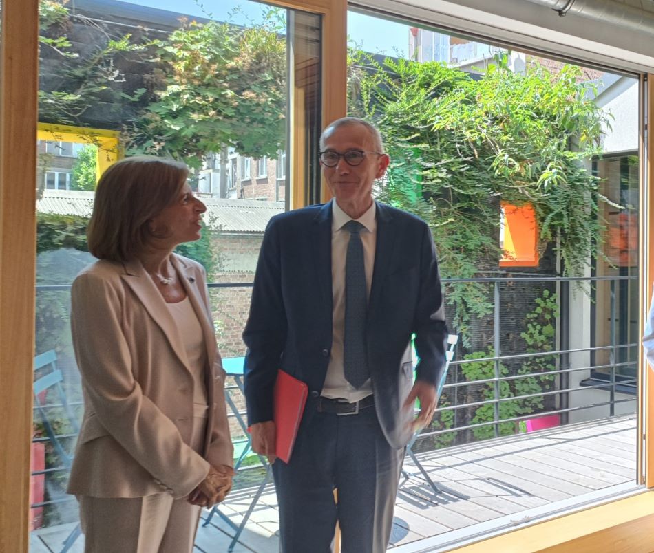 Commissaire européenne Stella Kyriakides et Frank Vandenbroucke à la maison médicale Jean Jaurès à Schaerbeek© Carole Stavart