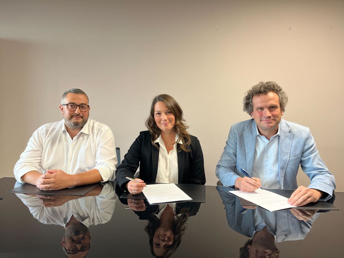 Jérôme Massart, Directeur ff du CHRSM- site Sambre, Dr Sabrina Djadoun et Gilles Mouyard, Président du CHRSM